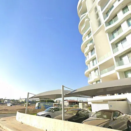 Apartment The Poolside Escape *