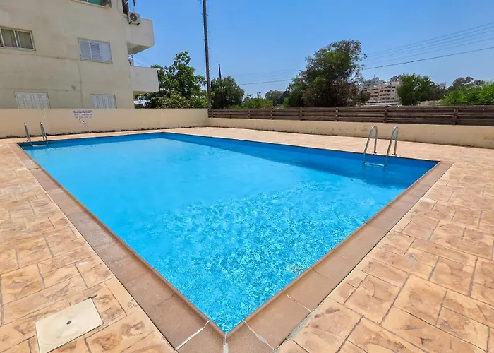 Appartement The Poolside Escape Larnaca